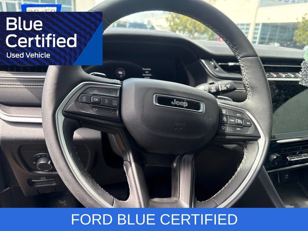 Used 2024 Jeep Grand Cherokee Altitude RWD image 9