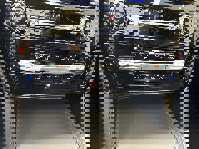 Certified 2023 Ford Explorer Limited w/ Limited Technology Package image 23