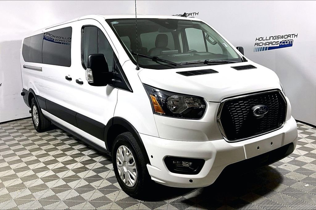 Certified 2024 Ford Transit 350 XLT RWD image 3