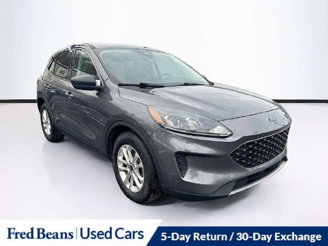 Certified 2022 Ford Escape SE w/ Cold Weather Package FWD image 1