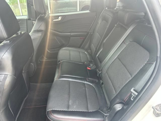 Certified 2023 Ford Escape ST-Line w/ Tech Pack #1 AWD/4WD image 25