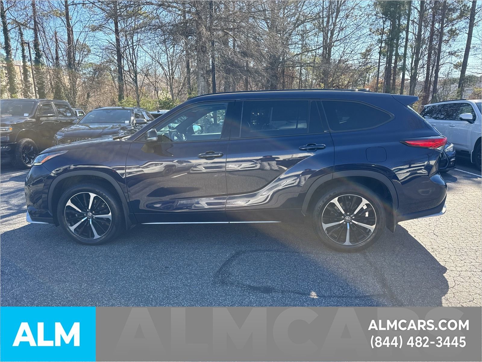 Used 2021 Toyota Highlander XSE image 7