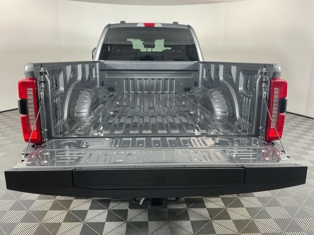 Certified 2025 Ford F450 Lariat w/ FX4 Off-Road Package AWD/4WD image 7