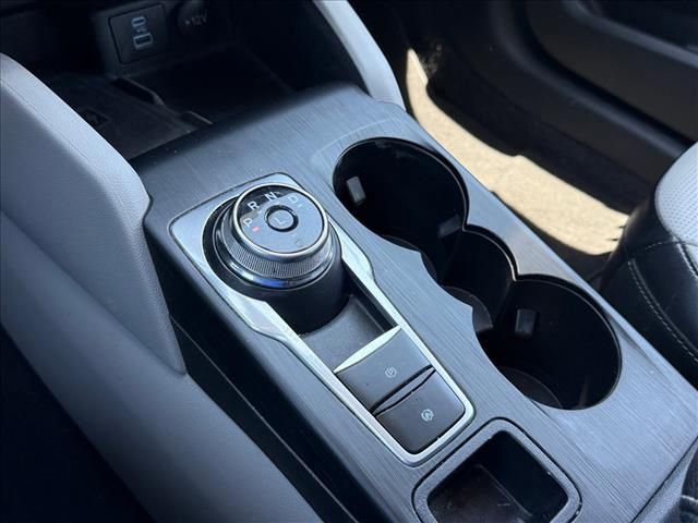 Certified 2023 Ford Escape Platinum AWD/4WD image 16