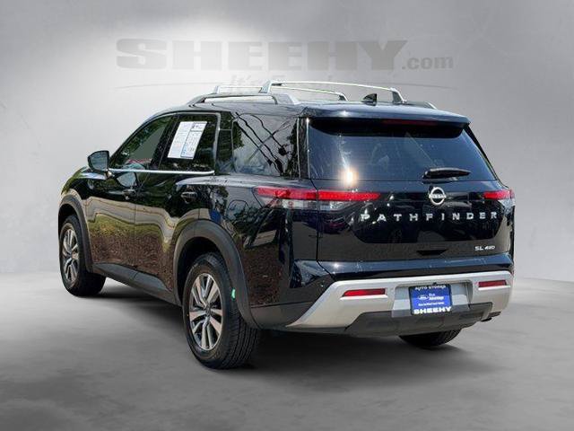 Used 2023 Nissan Pathfinder SL AWD/4WD image 13