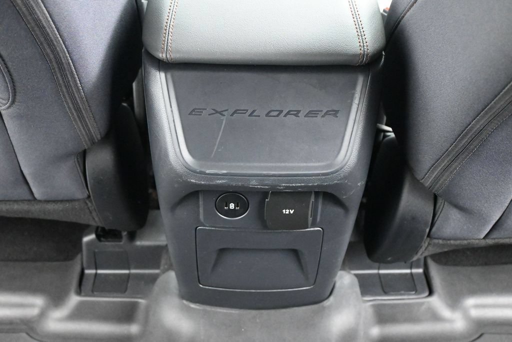 Certified 2025 Ford Explorer Active RWD image 22