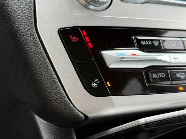 Certified 2022 Ford Explorer XLT w/ Equipment Group 202A image 12