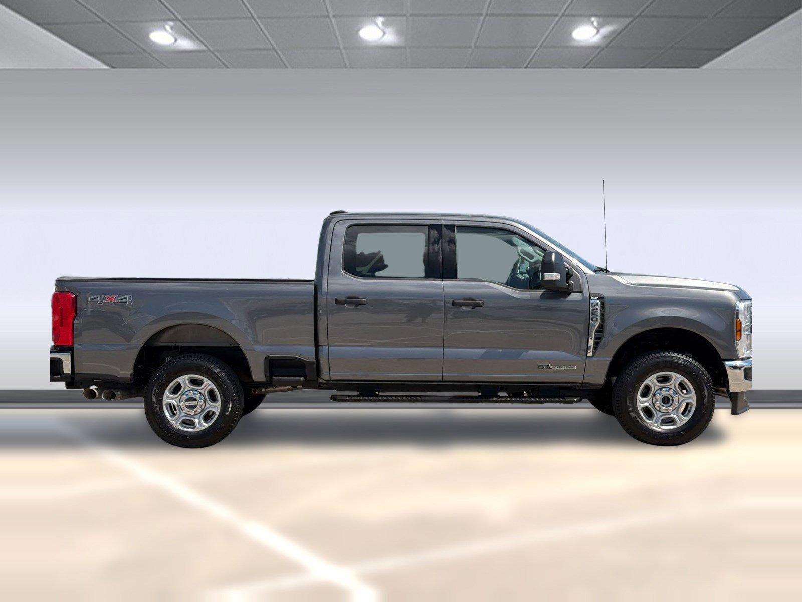 Certified 2025 Ford F250 XLT image 2