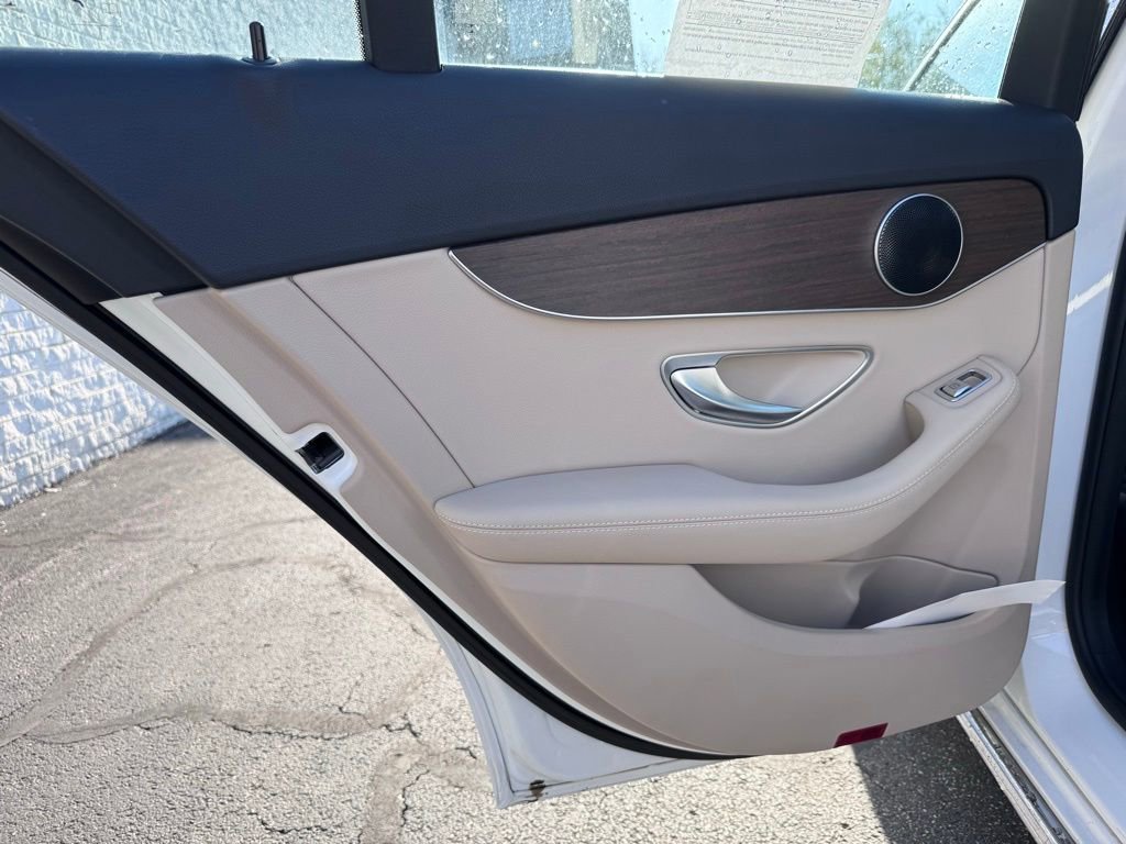 Used 2020 Mercedes-Benz C 300 4MATIC Sedan image 15