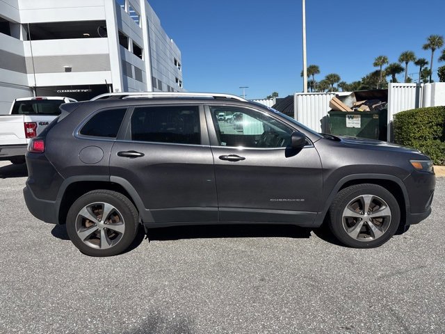 Used 2020 Jeep Cherokee Limited image 4