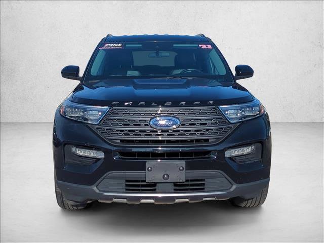 Certified 2022 Ford Explorer XLT w/ Equipment Group 202A AWD/4WD image 2