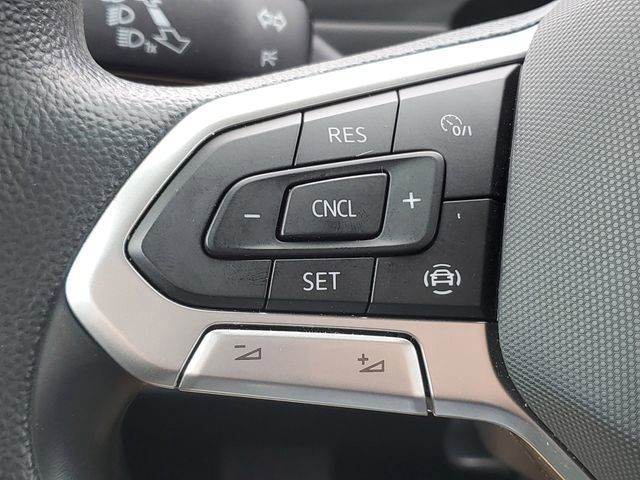 Used 2022 Volkswagen Tiguan S image 10