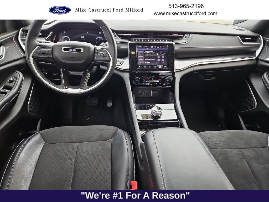 Used 2022 Jeep Grand Cherokee Altitude AWD/4WD image 10