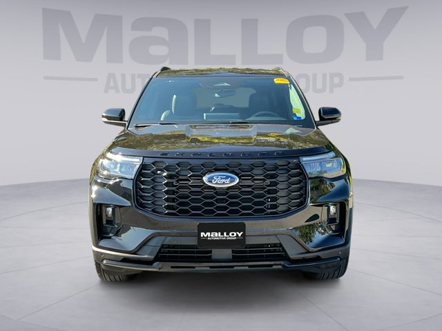 Certified 2025 Ford Explorer ST-Line AWD/4WD image 8