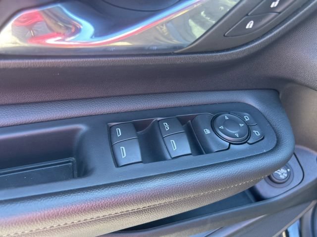 Used 2023 GMC Terrain Denali AWD/4WD image 13