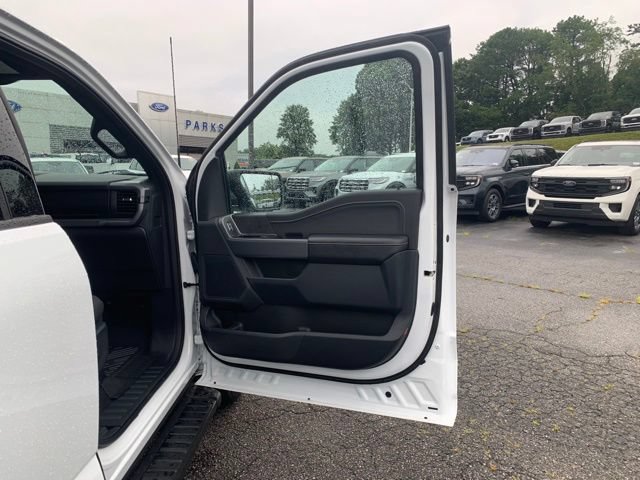 Certified 2025 Ford F150 XLT w/ Equipment Group 302A MID AWD/4WD image 15