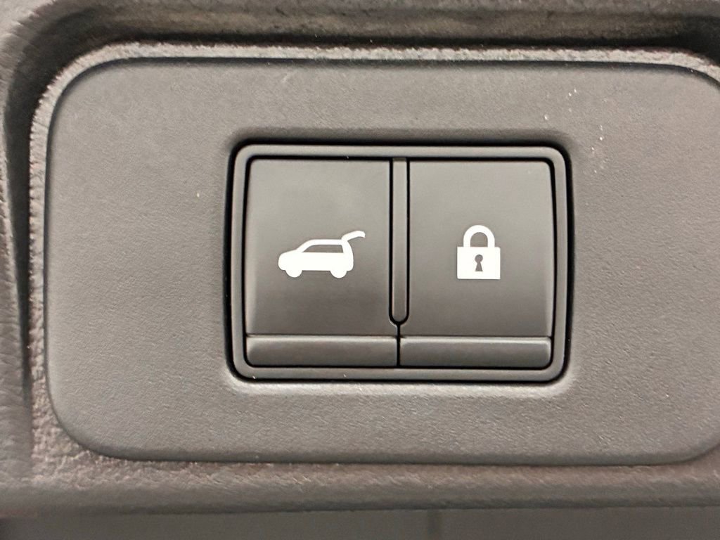 Used 2021 Nissan Rogue SL image 11