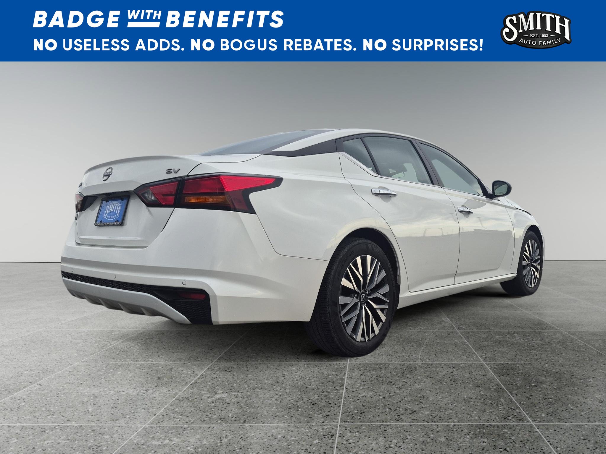 Used 2024 Nissan Altima 2.5 SV FWD image 8