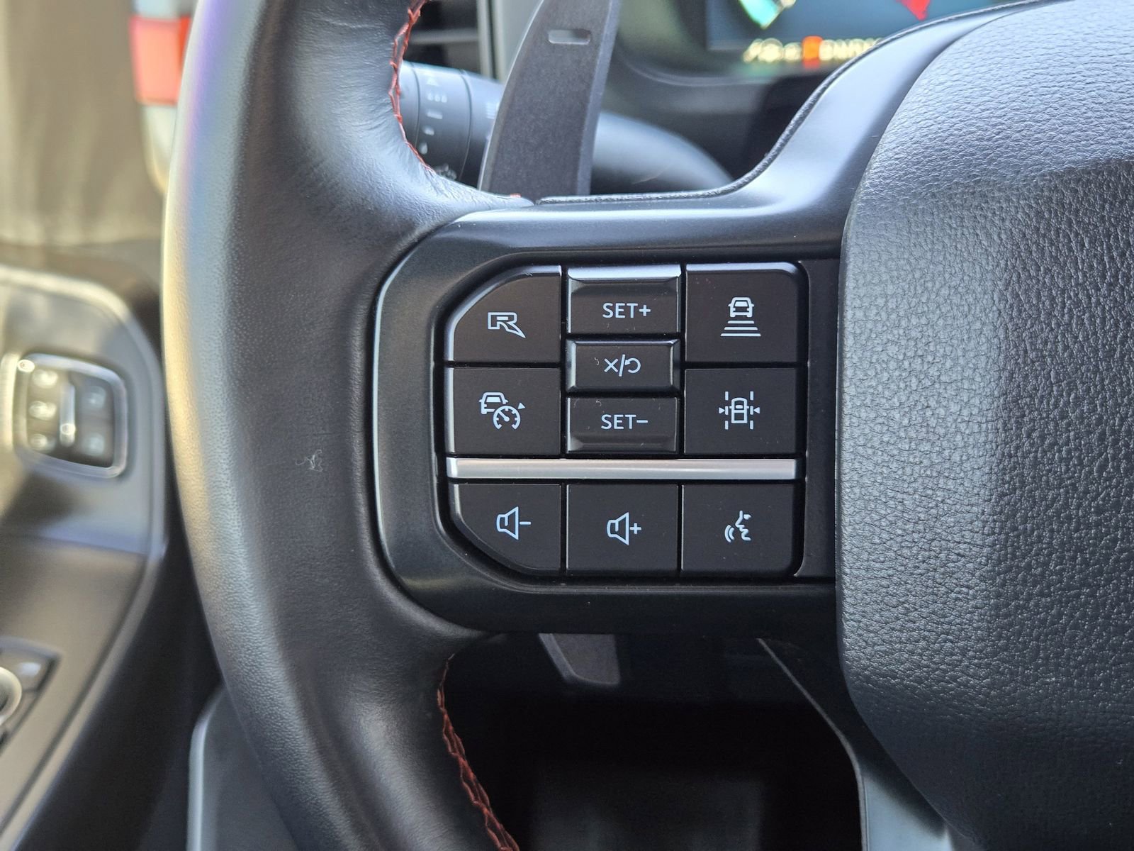 Certified 2025 Ford F150 Raptor image 29