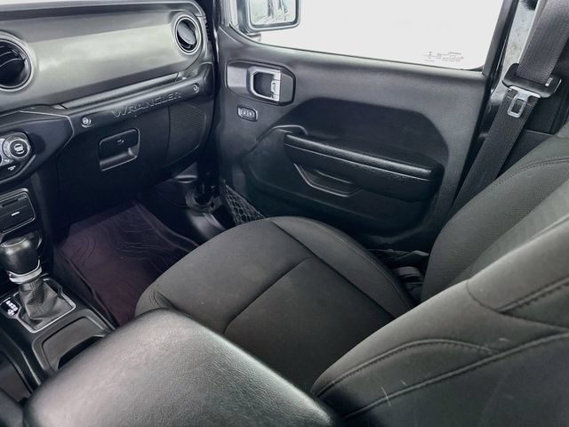 Used 2023 Jeep Wrangler Unlimited AWD/4WD image 31