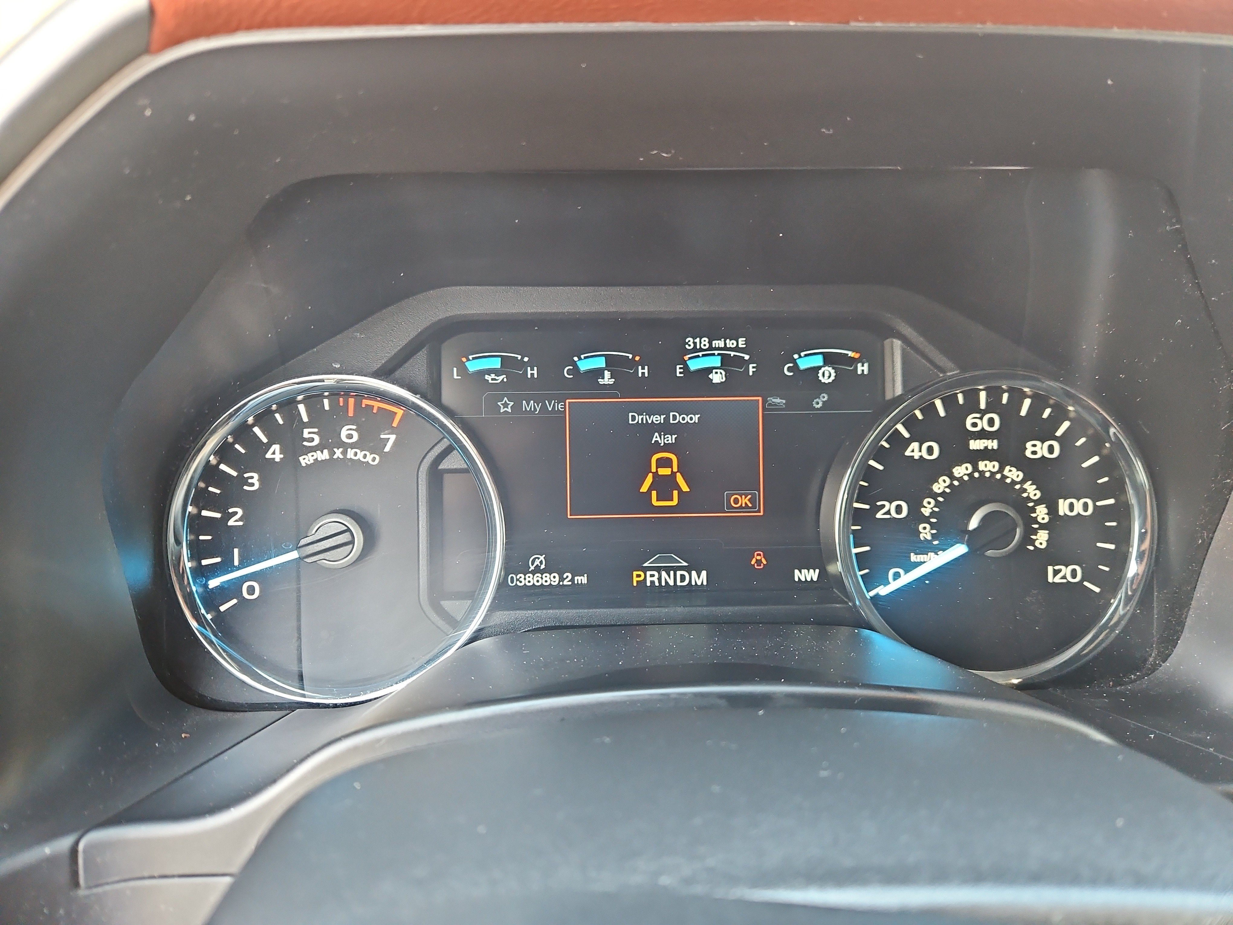 Certified 2019 Ford F150 Platinum w/ Technology Package AWD/4WD image 8
