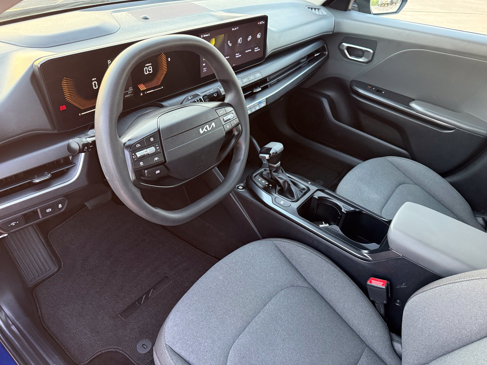 Used 2025 Kia K4 FWD image 11