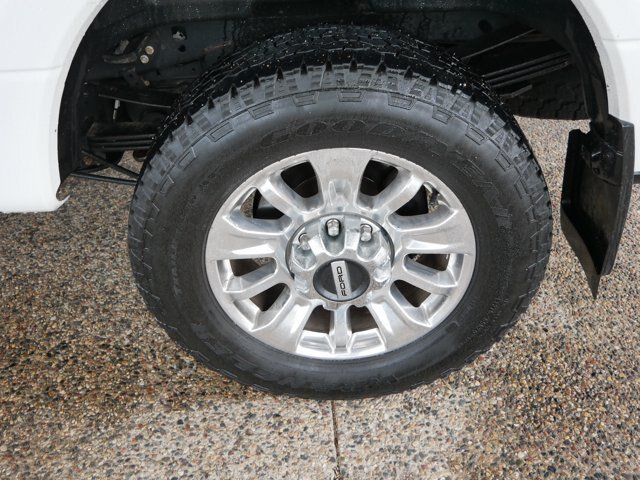 Certified 2022 Ford F350 Limited AWD/4WD image 7