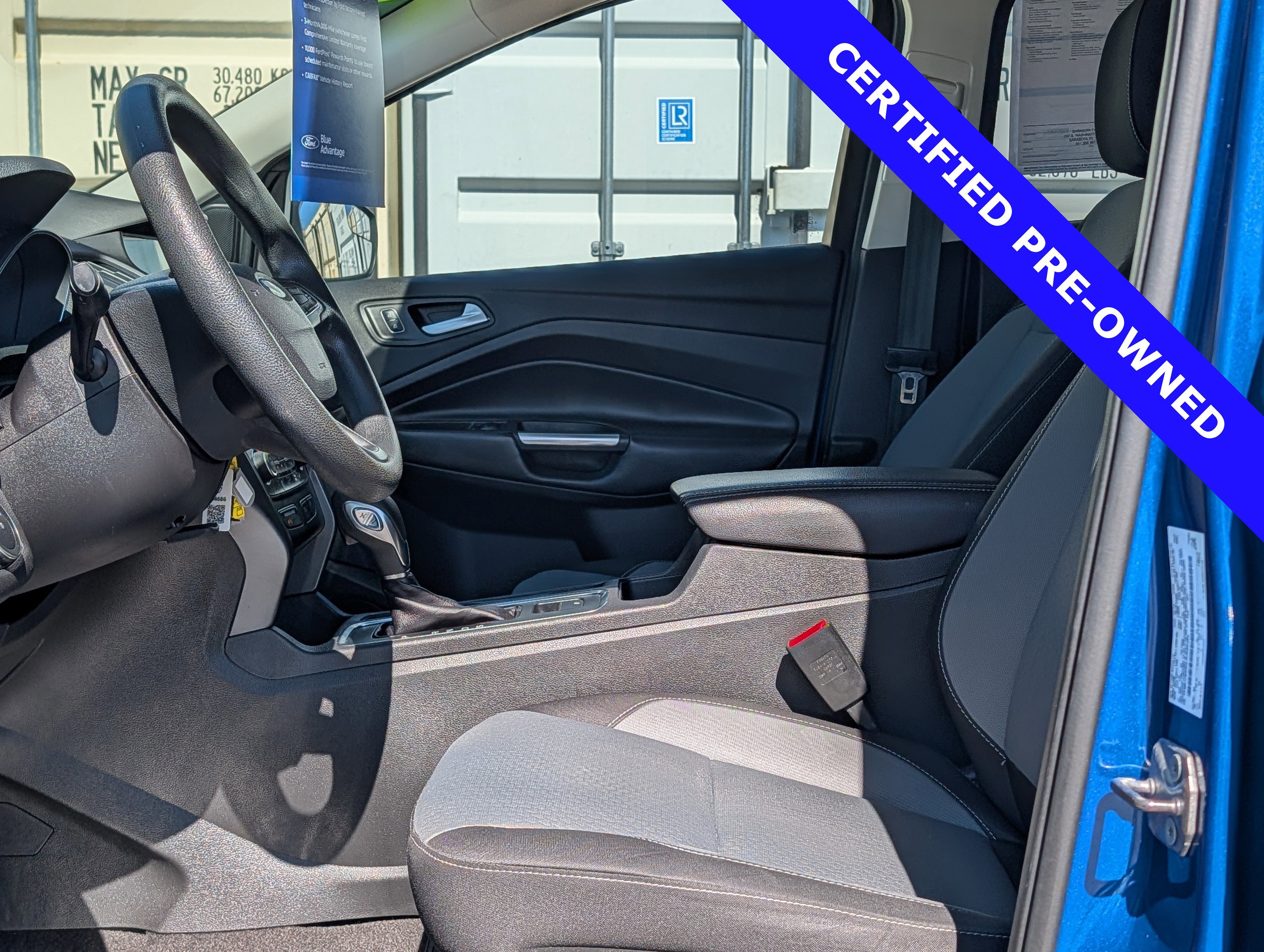 Certified 2018 Ford Escape SE w/ SE Sync 3 Package AWD/4WD image 20