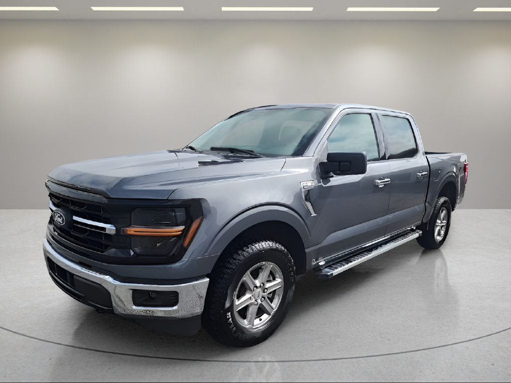 Certified 2025 Ford F150 XLT w/ Equipment Group 301A Standard AWD/4WD image 3
