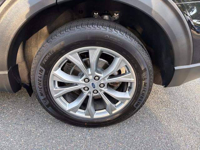 Certified 2023 Ford Explorer XLT w/ Equipment Group 202A AWD/4WD image 25