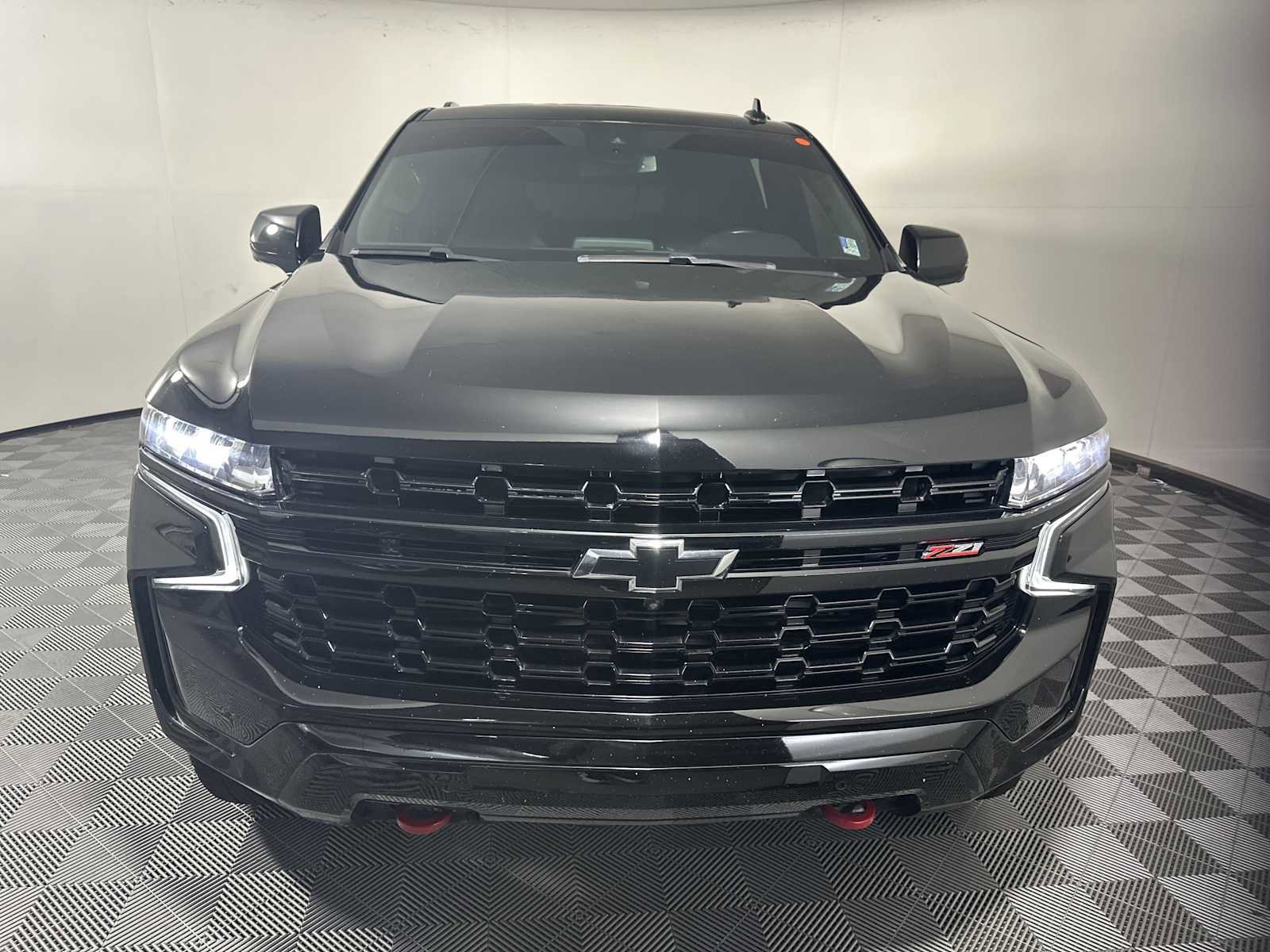 Used 2023 Chevrolet Tahoe Z71 w/ Luxury Package image 7