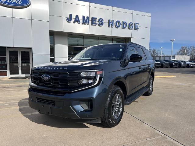 Certified 2025 Ford Expedition Active image 8