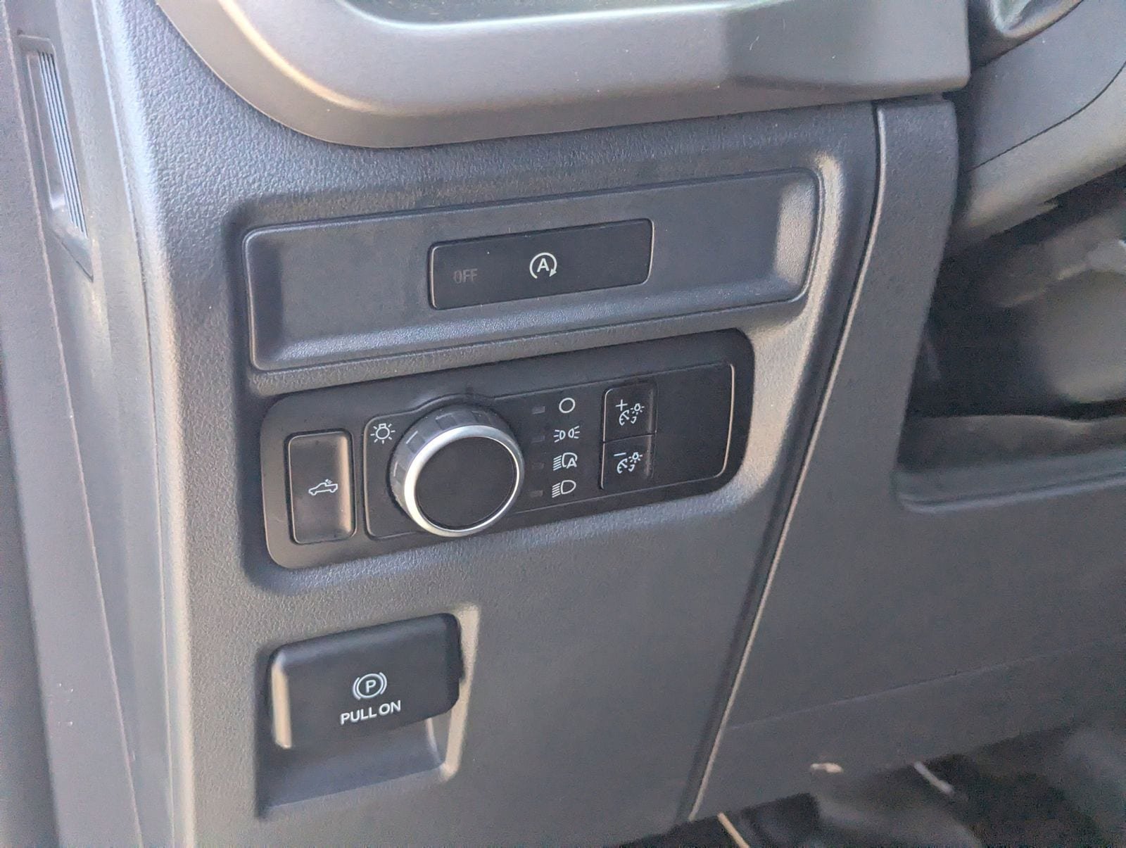 Certified 2025 Ford F150 XL AWD/4WD image 18