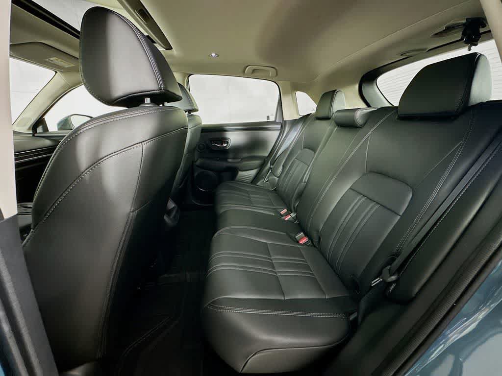 Used 2026 Honda HR-V EX-L image 13
