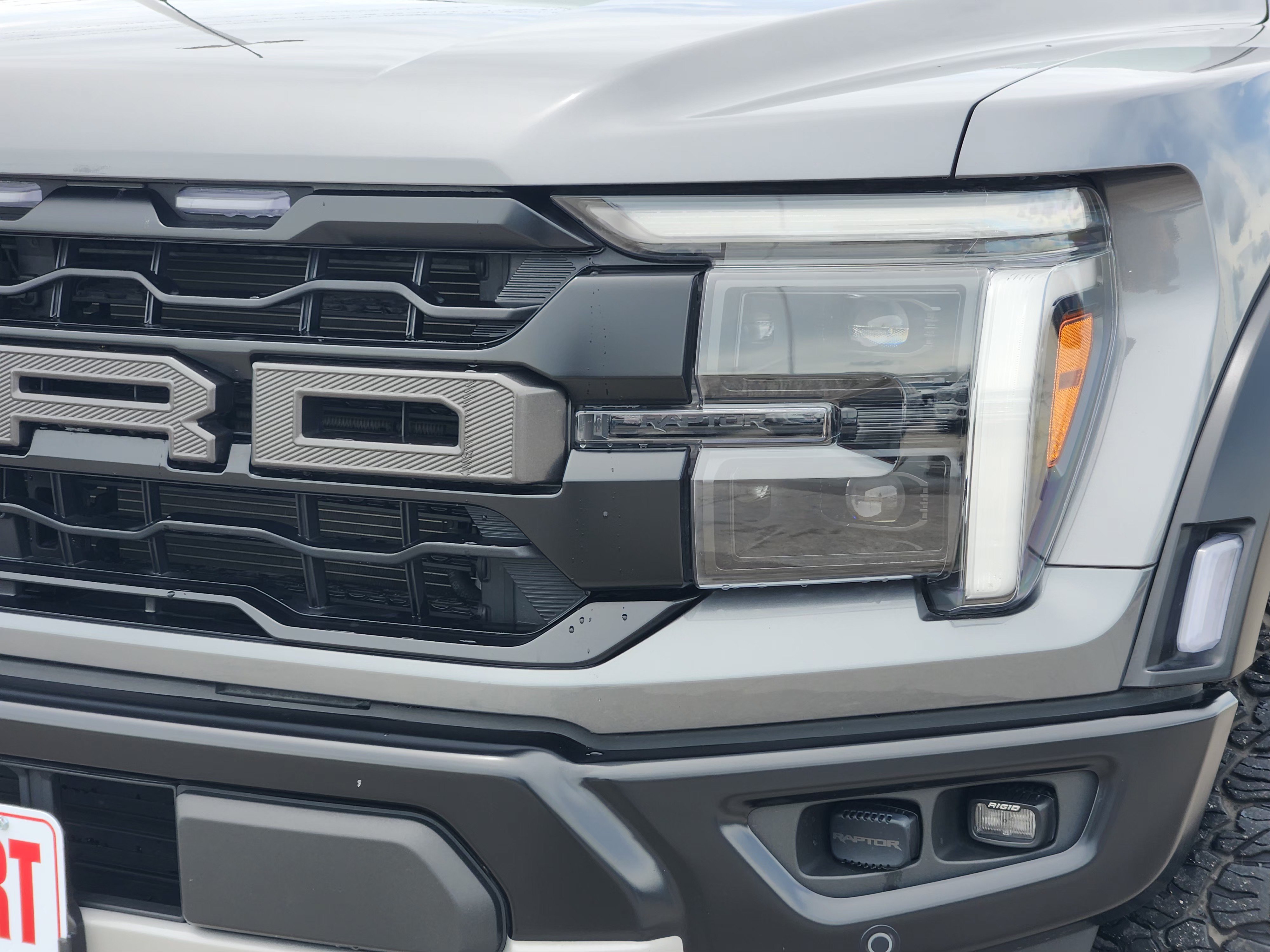 Certified 2024 Ford F150 Raptor AWD/4WD image 8