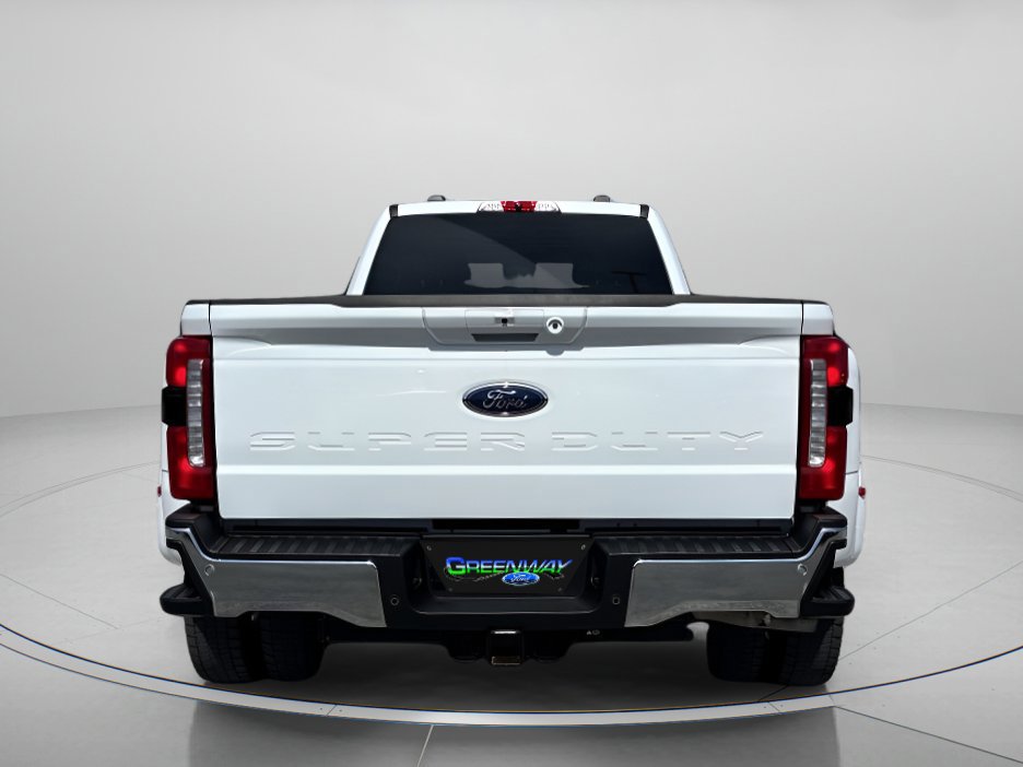 Certified 2025 Ford F450 Lariat image 3