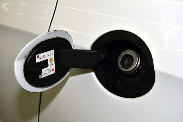 Used 2023 Chrysler Pacifica Limited image 12