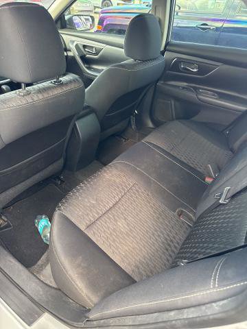 Used 2017 Nissan Altima 2.5 S w/ Power Driver Seat Package FWD image 6
