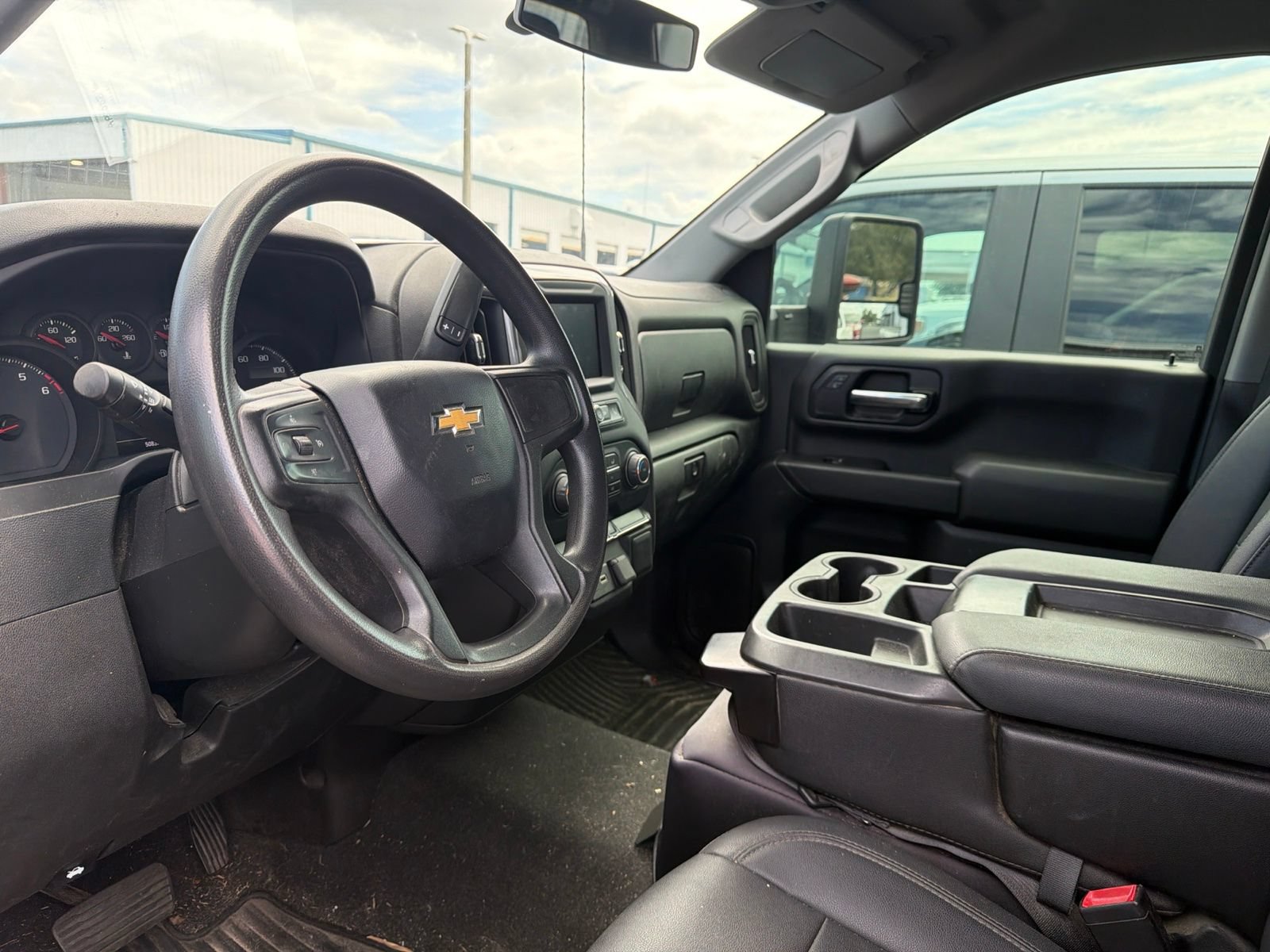 Used 2022 Chevrolet Silverado 2500 W/T w/ WT Convenience Package AWD/4WD image 9