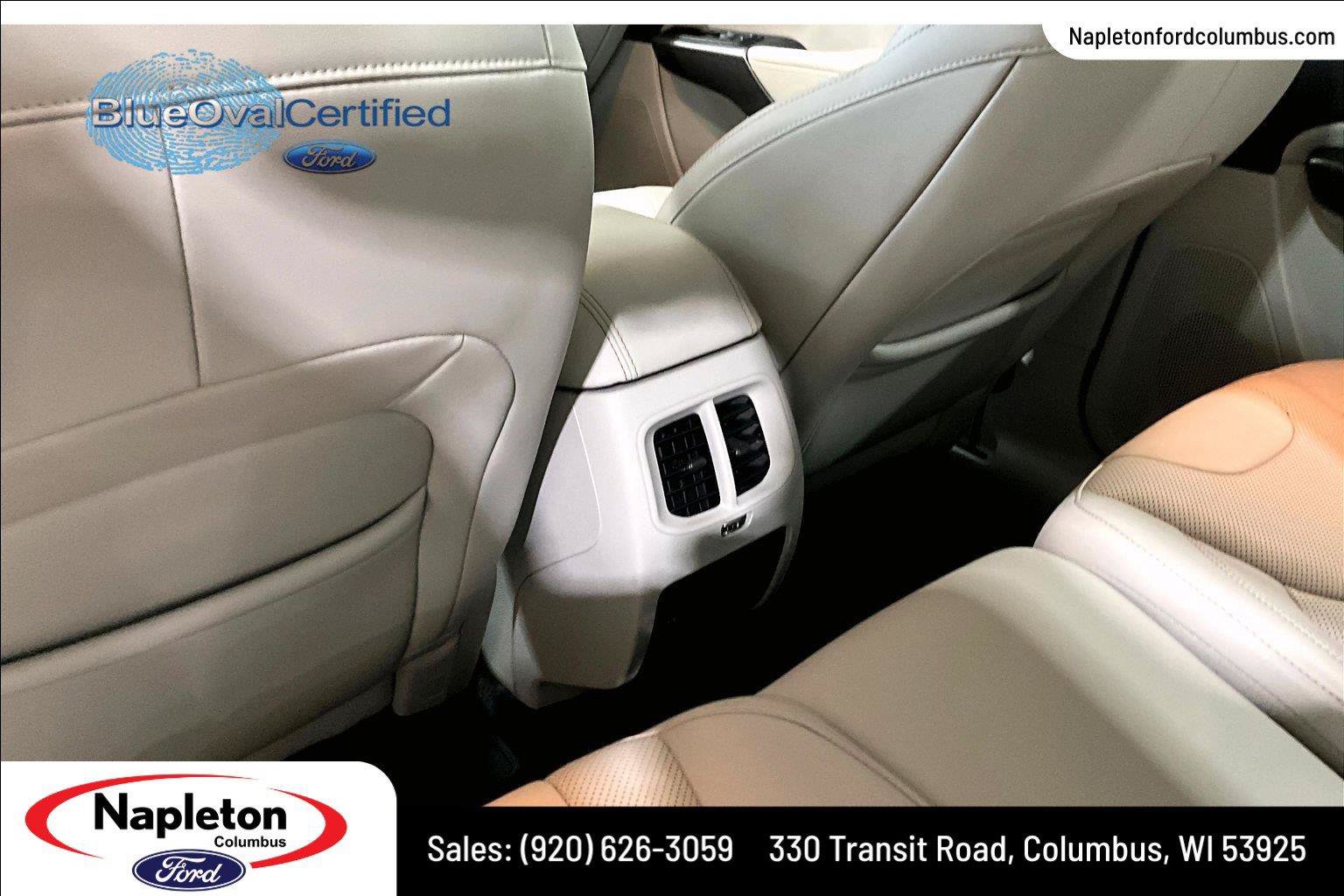 Used 2019 Jeep Cherokee Limited w/ Luxury Group AWD/4WD image 34