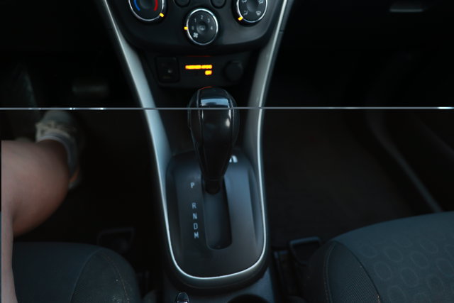 Used 2018 Chevrolet Trax LS AWD/4WD image 16