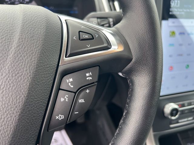 Certified 2023 Ford Edge SEL w/ Convenience Package AWD/4WD image 10
