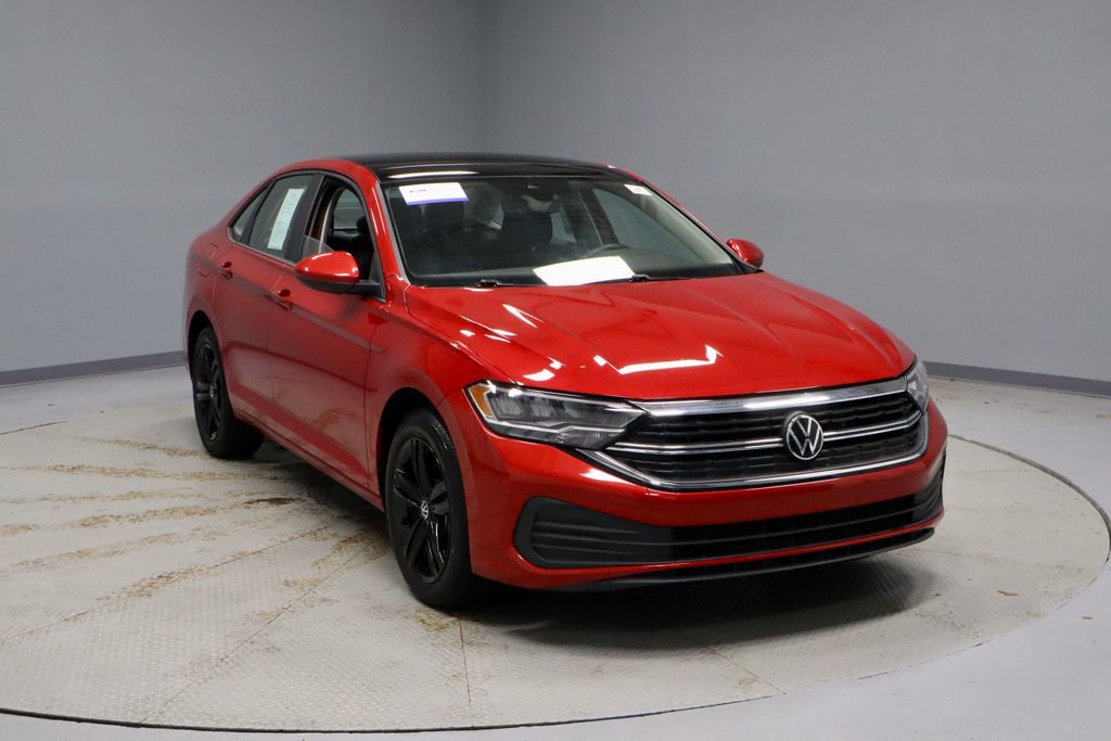 Used 2023 Volkswagen Jetta SE w/ Panoramic Sunroof Package FWD image 1