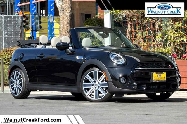 Used 2020 MINI Cooper S image 1