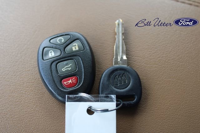 Used 2017 Buick Enclave Leather FWD image 10