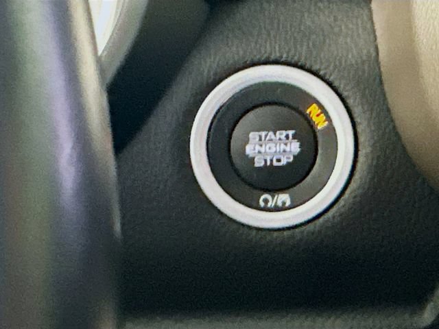 Used 2022 RAM 1500 Laramie AWD/4WD image 20