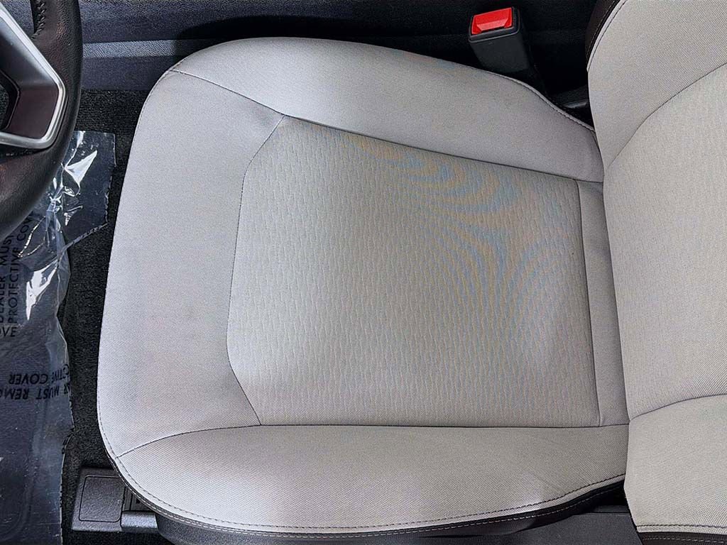 Certified 2019 Ford Fusion SE w/ Equipment Group 151A image 21