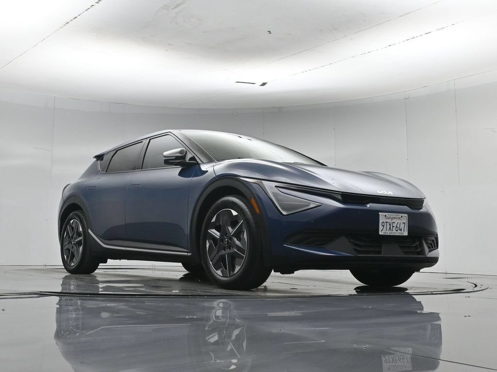 Used 2025 Kia EV6 Light RWD image 50