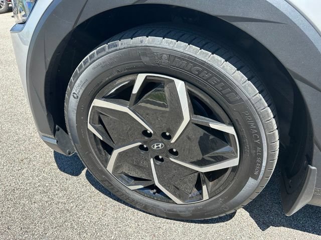 Used 2023 Hyundai Ioniq 5 SE AWD/4WD image 7