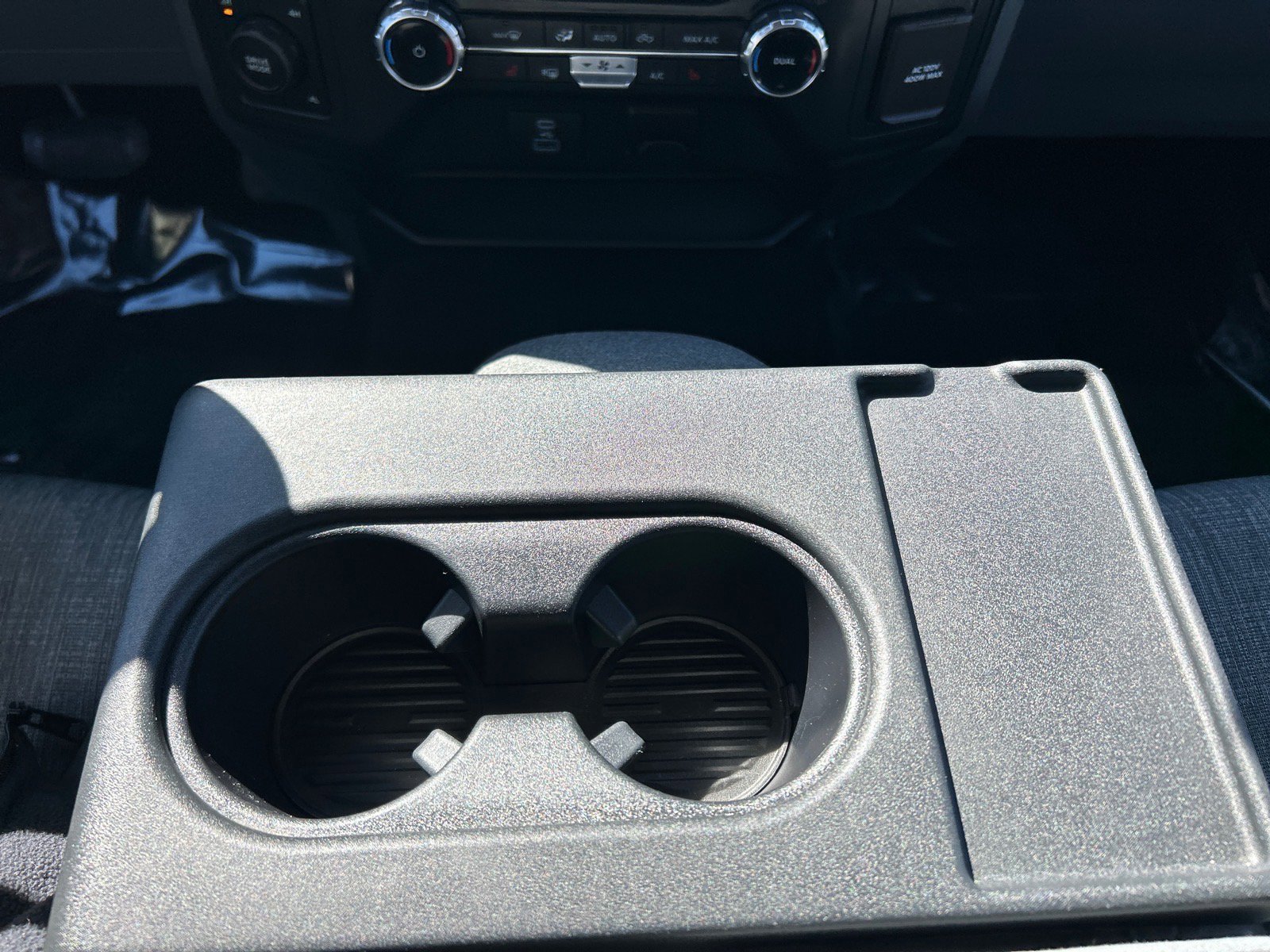 Certified 2022 Ford F150 XLT w/ Equipment Group 302A High image 31